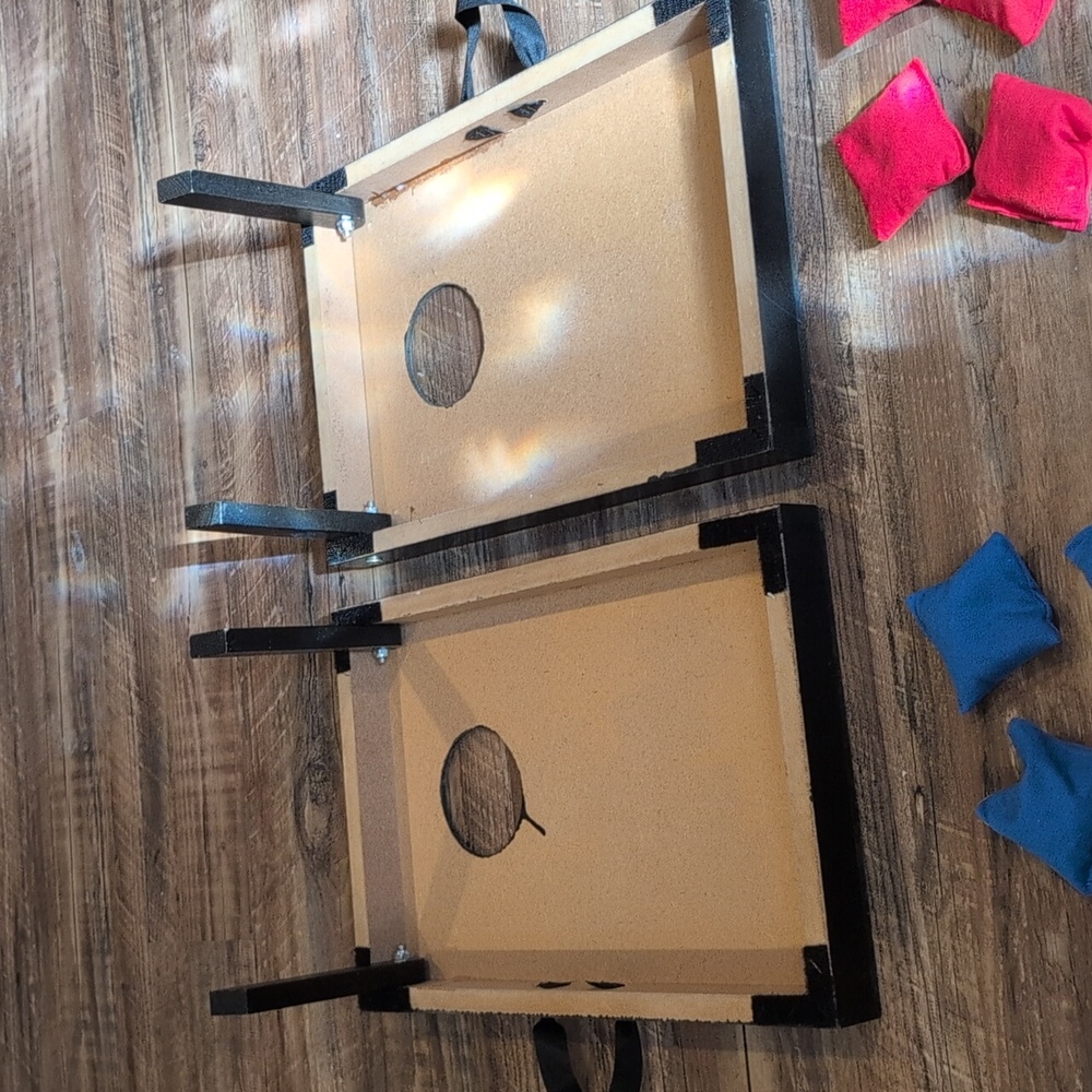 Travel Cornhole Game Set with Blue and Red Bean Bags - Picture 11 of 15